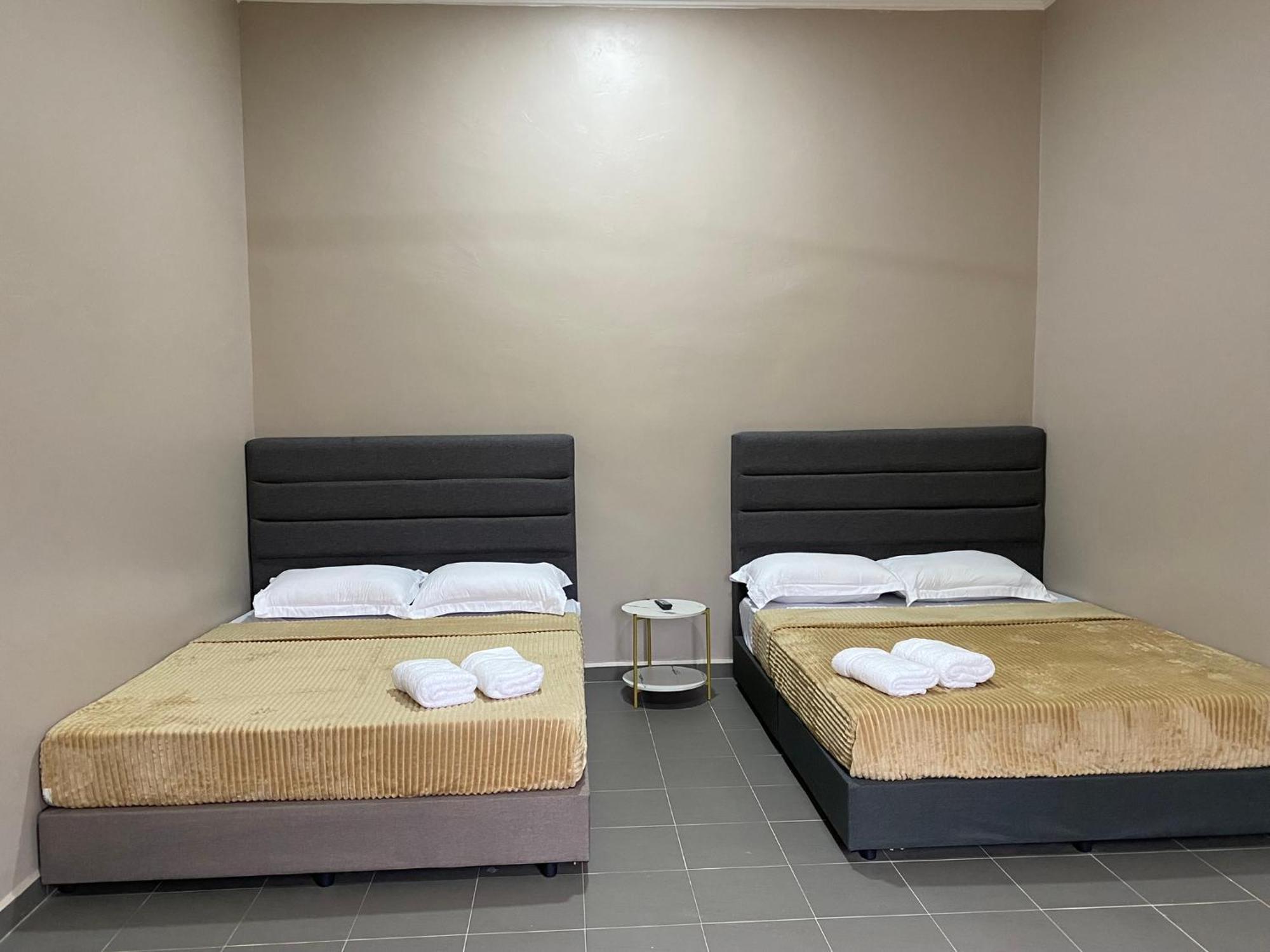 Sasuka Guesthouse Marang Exteriér fotografie