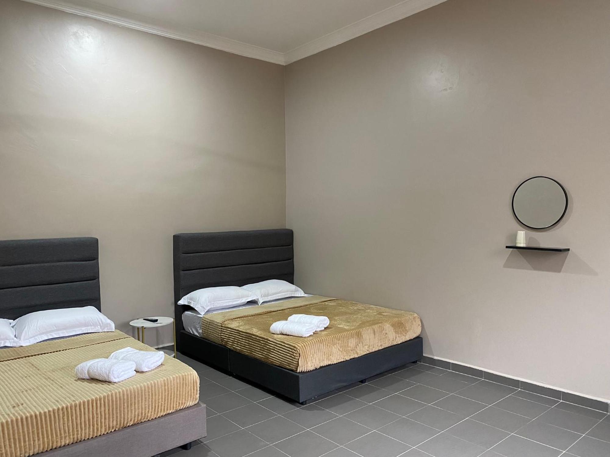 Sasuka Guesthouse Marang Exteriér fotografie